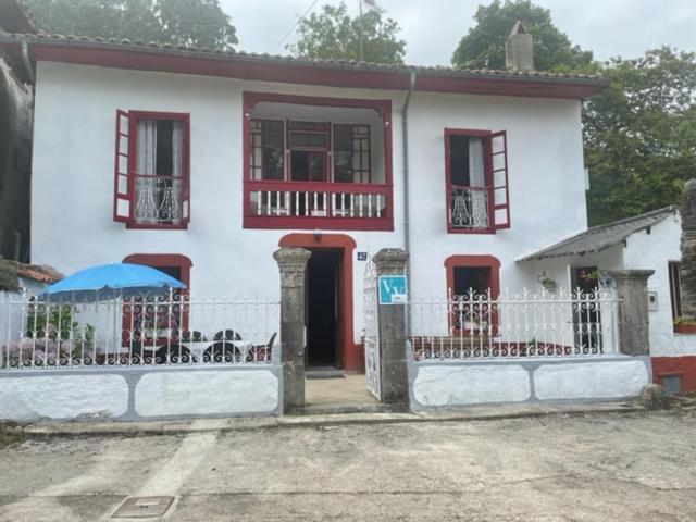 El Requexu De Rales Villa Rales  Kültér fotó